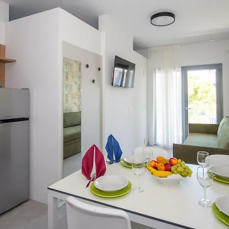 Lägenhet One Life Suites-7 By Interhome *